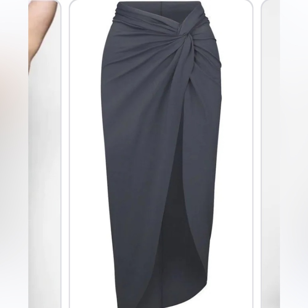 SKIMS Skirt